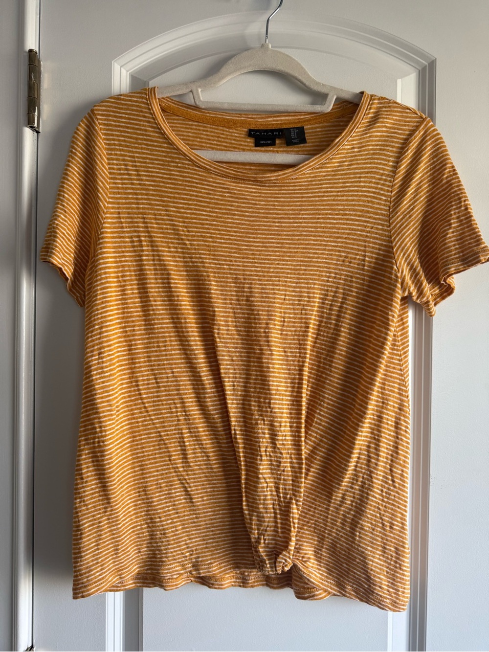 Women’s Tahari Yellow Stripe Crewneck Short Sleeve Tee, 100% Linen, Small, EUC